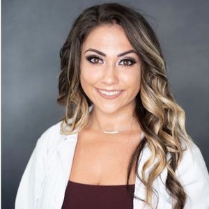 Meet your Posher, Deanna